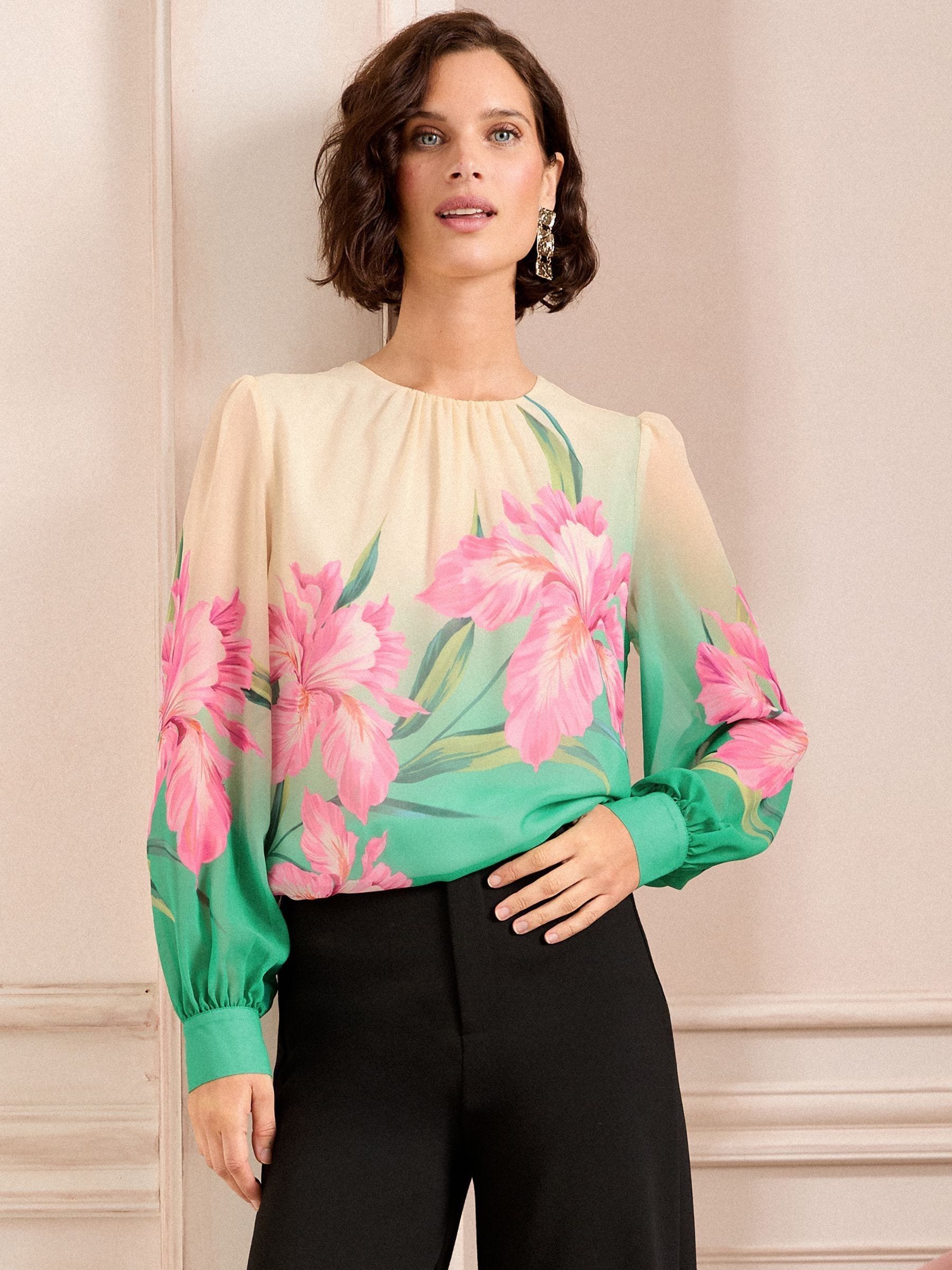 Love & Roses Green Floral Printed Crew Neck Blouse