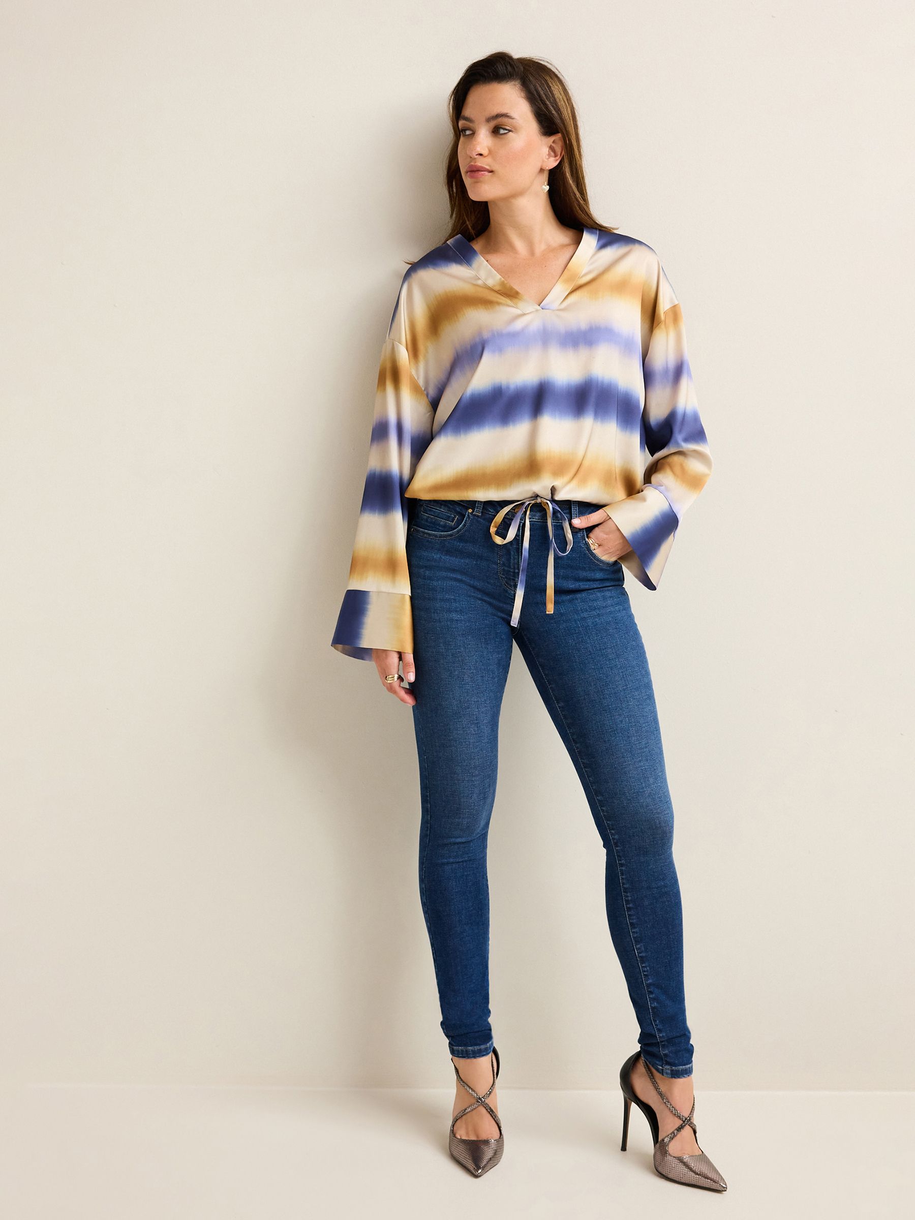 Mid Blue Wash Lift Slim And Shape Skinny Jeans