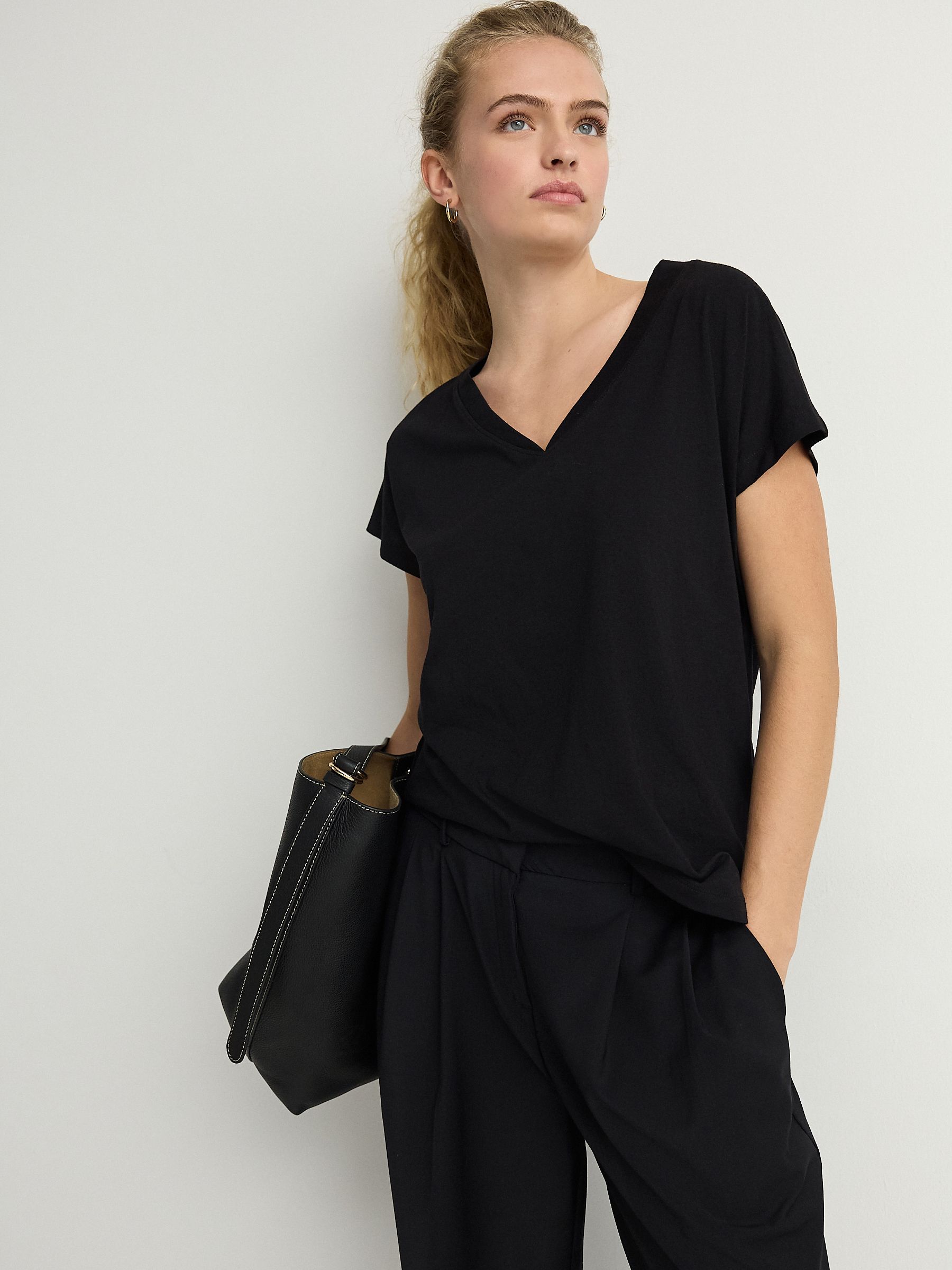 Black V-Neck Cap Sleeve T-Shirt