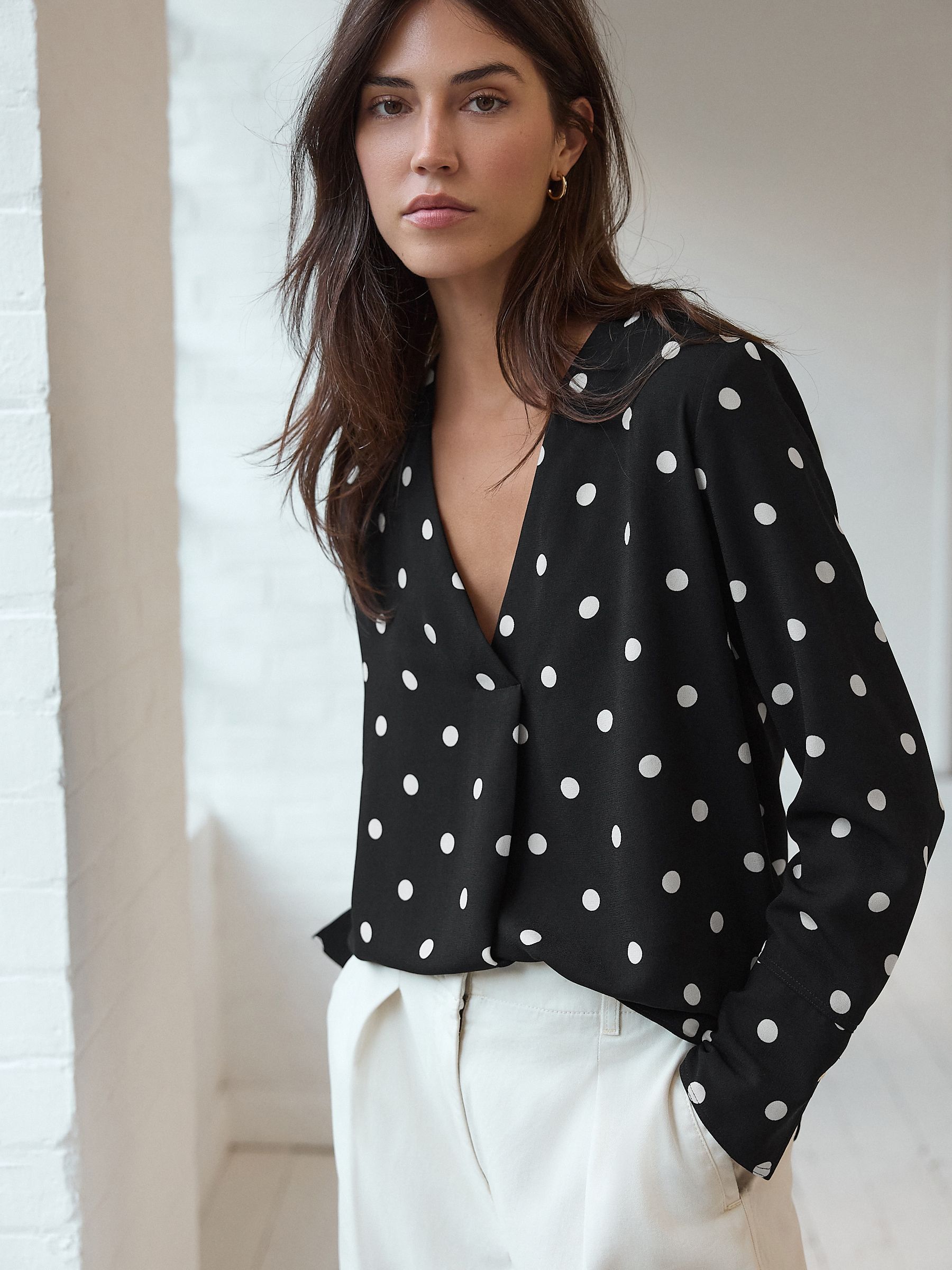 Black/White Spot Relaxed Fit Long Sleeve Overhead V-Neck Blouse