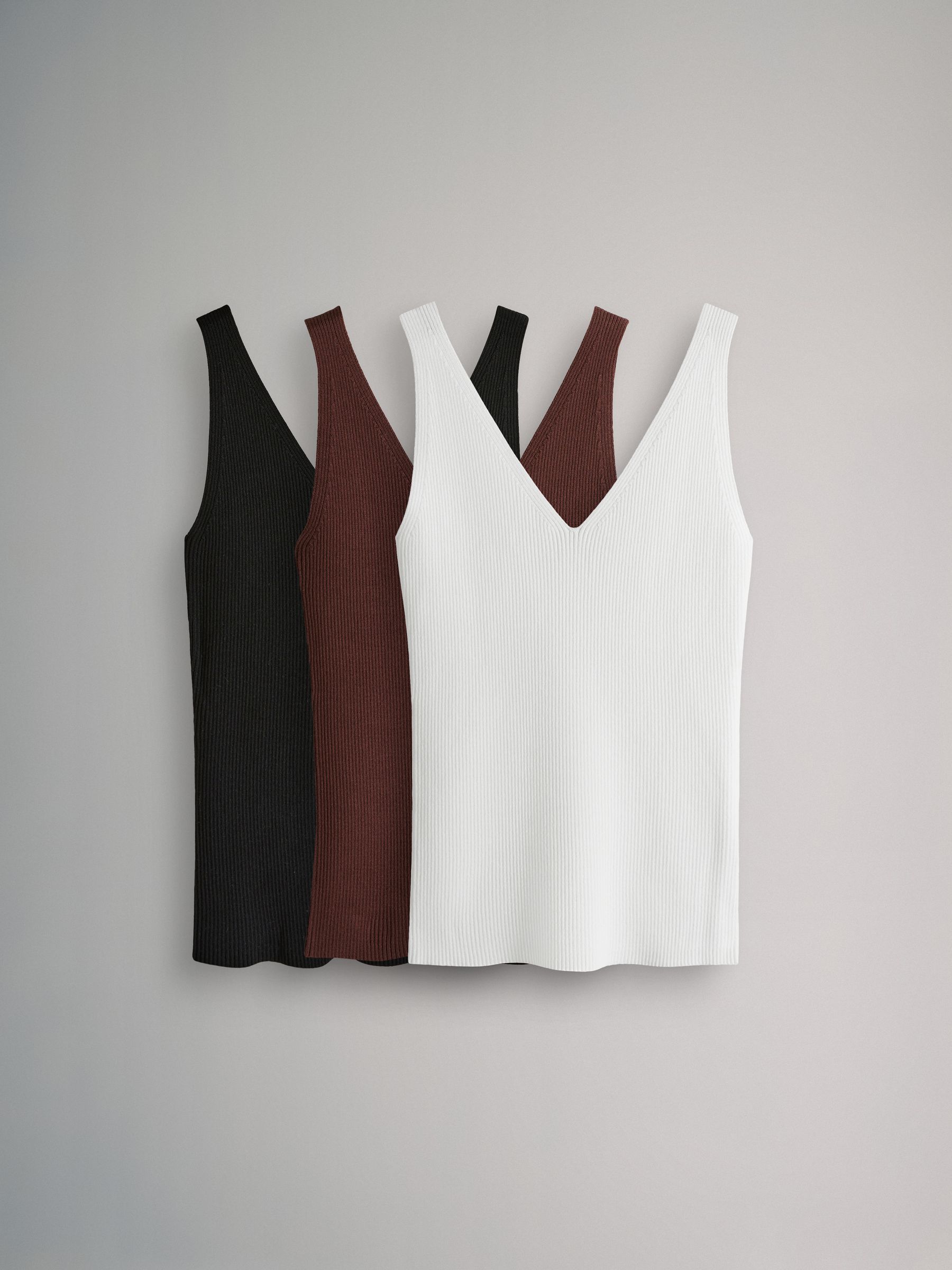 The Set Black/Cream/Red 3 Pack Knitted Vests