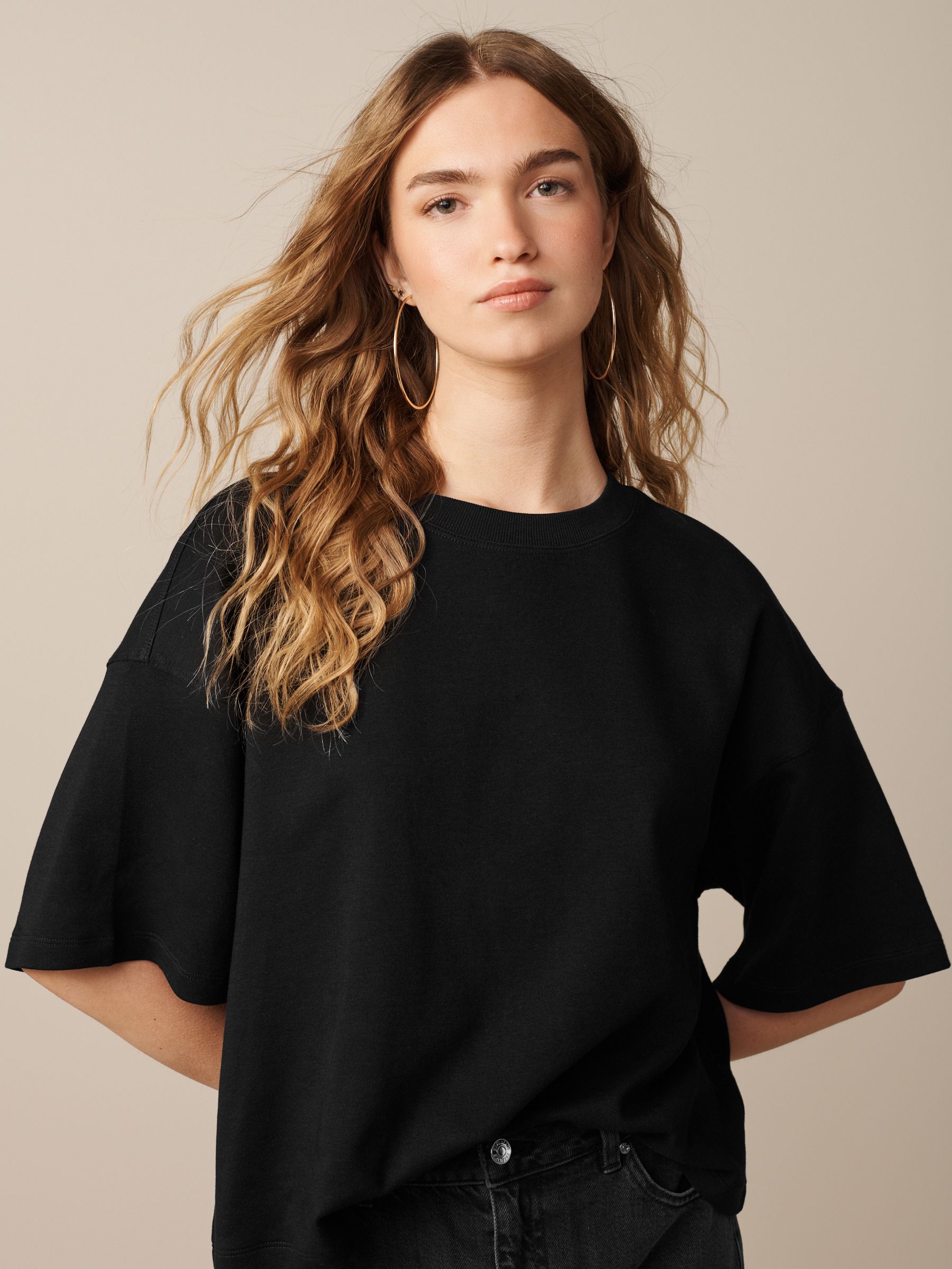 Black Oversized Relaxed Fit 100% Cotton Boxy Heavyweight Crew Neck T-Shirt